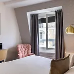 Hotel Des Ambassadeurs