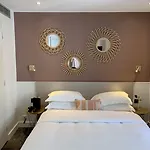 Des Ambassadeurs Hotel Paris