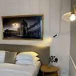Des Ambassadeurs Hotel 3*