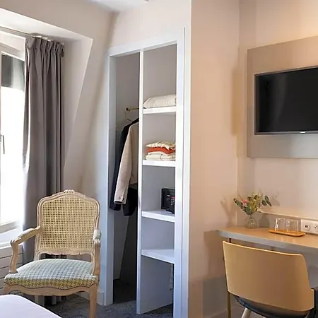 Hotel Des Ambassadeurs 3*