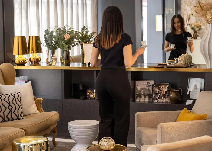 Hotel Des Ambassadeurs 3*