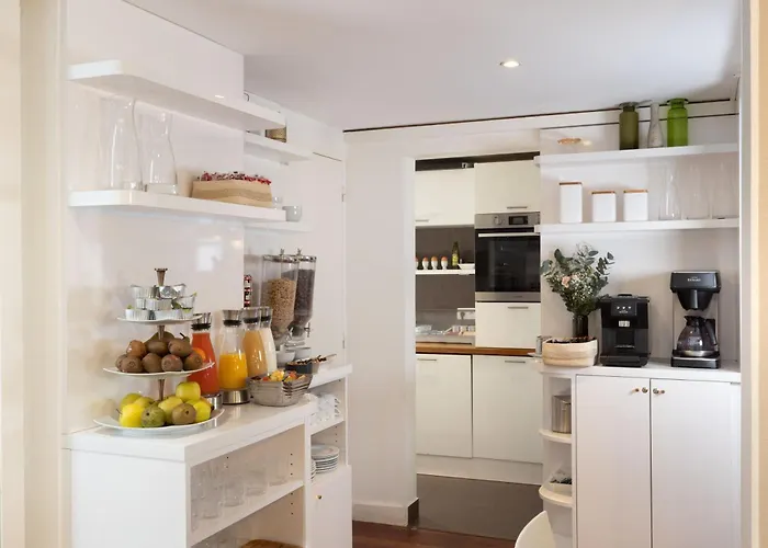 Des Ambassadeurs 3* Paris