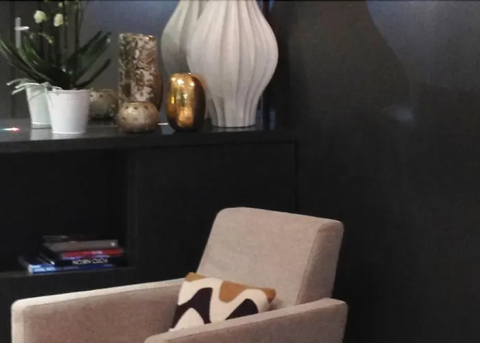 Hotel Des Ambassadeurs Paris