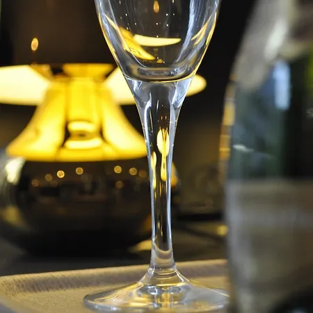 Otel Des Ambassadeurs 3*