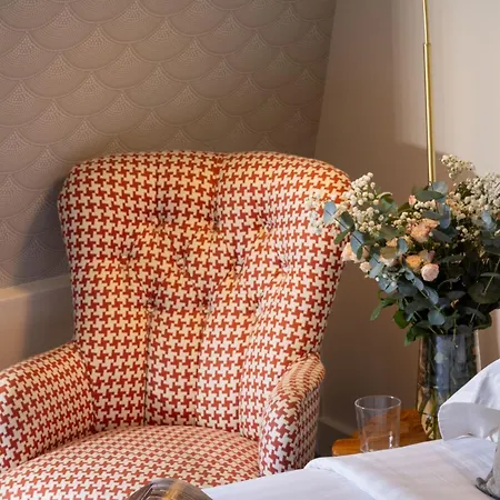 Des Ambassadeurs Ξενοδοχείο 3*