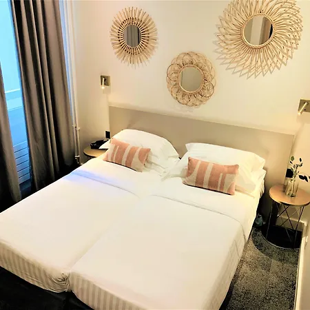 Des Ambassadeurs Otel Paris